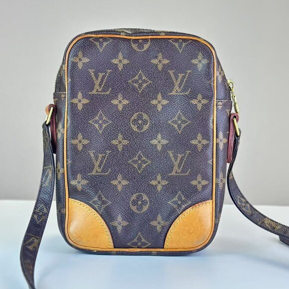 Louis Vuitton Monogram Canvas Small Shoulder Bag Crossbody - Picture 3 of 9